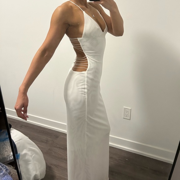 Iamgia I am gia ellery dress Elegant White Halter Dress - Picture 5 of 7